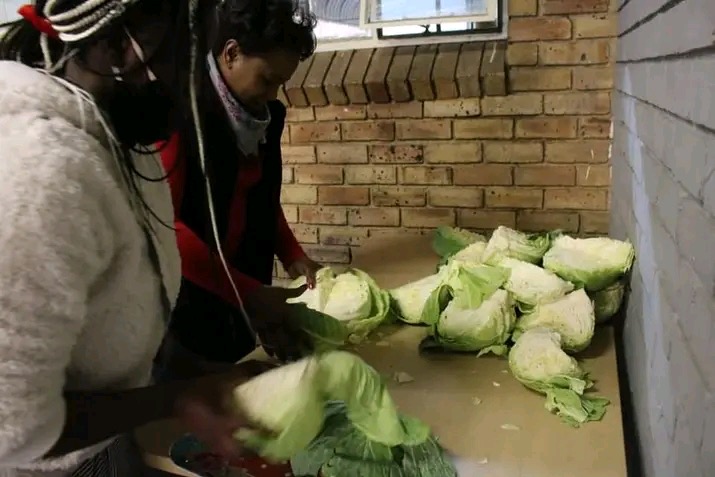 Food support for elderly and disadvantaged people in Johannesburg, South Africa