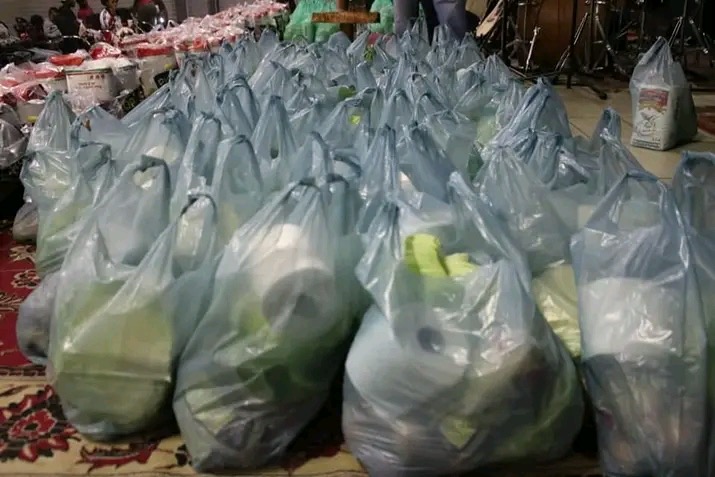 Food support for elderly and disadvantaged people in Johannesburg, South Africa